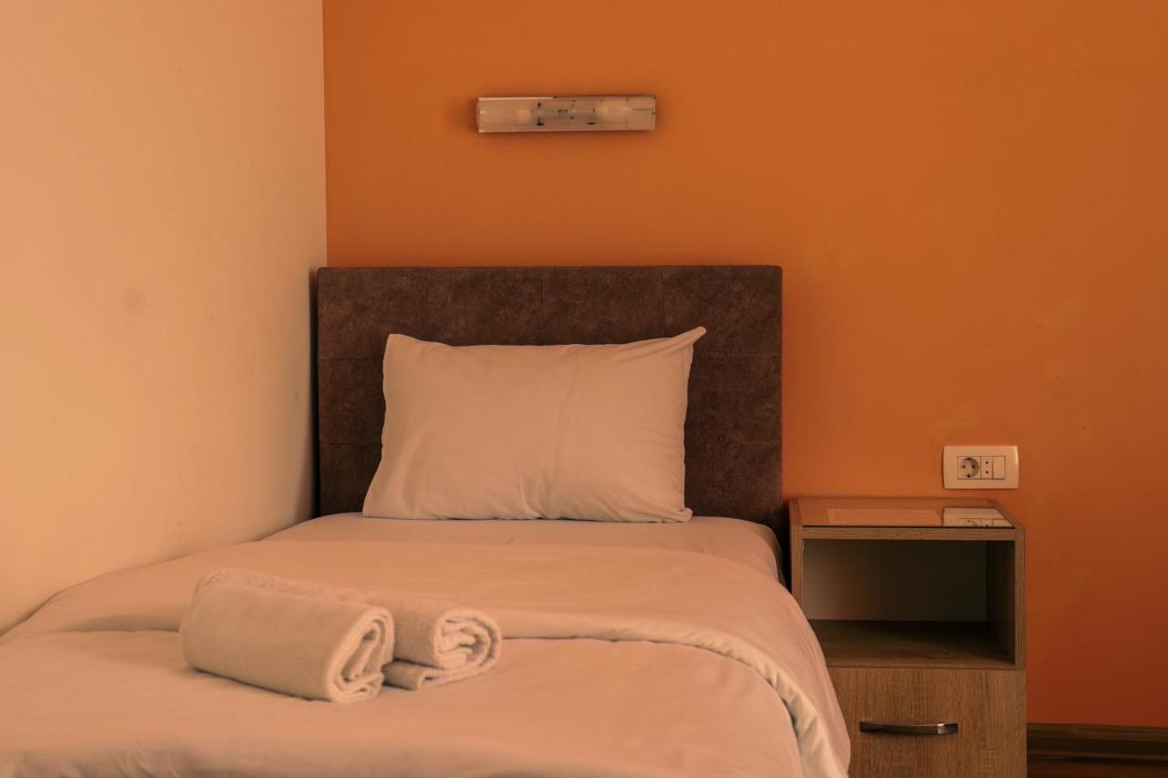 Restoran & Motel Manjez Bijelo Polje Bagian luar foto